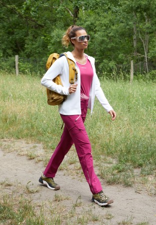 La Sportiva Apparel Red Plum Blush Rowan Zip